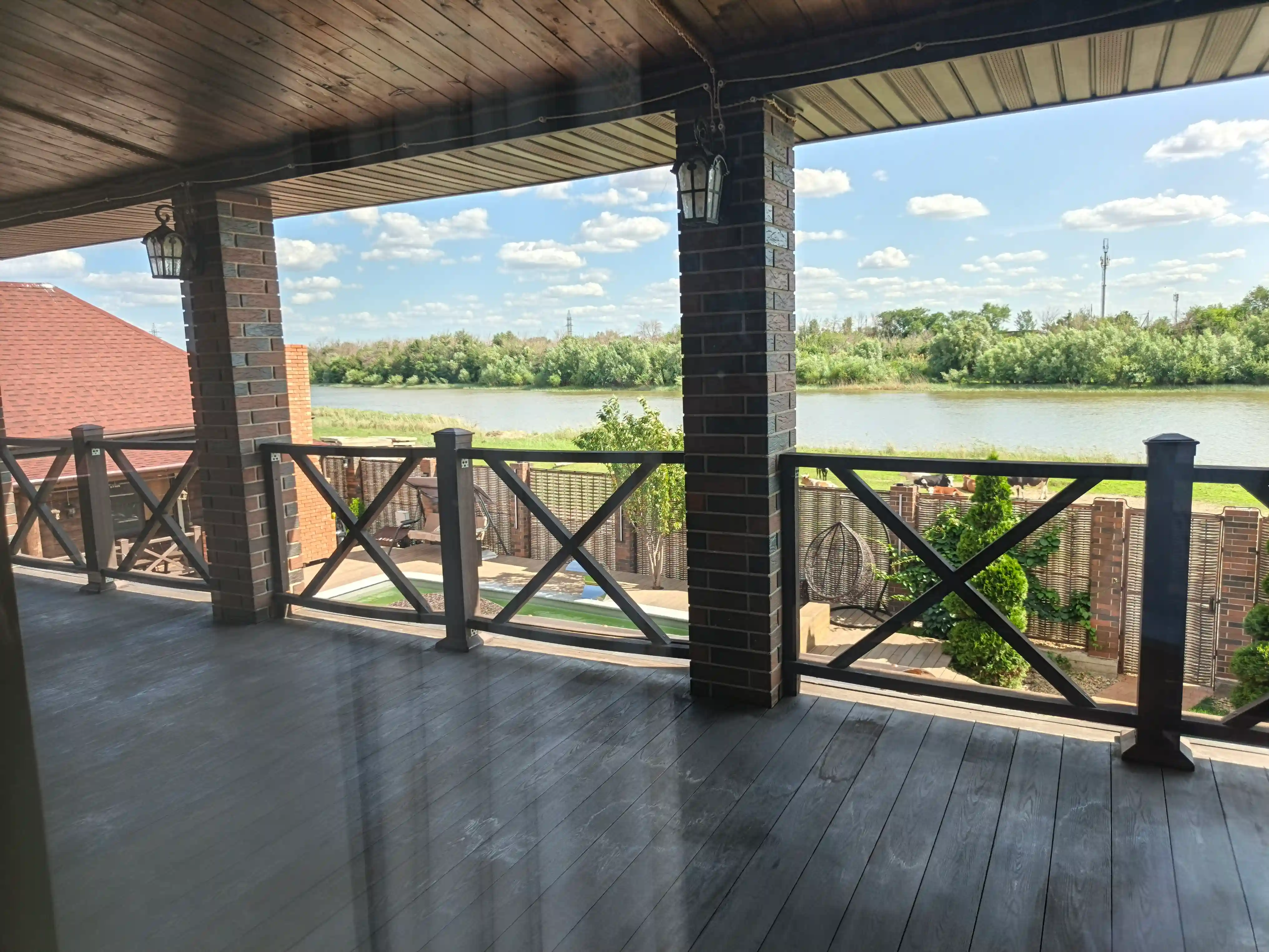 Дом Премиум Царев с участком, баней, летней кухней