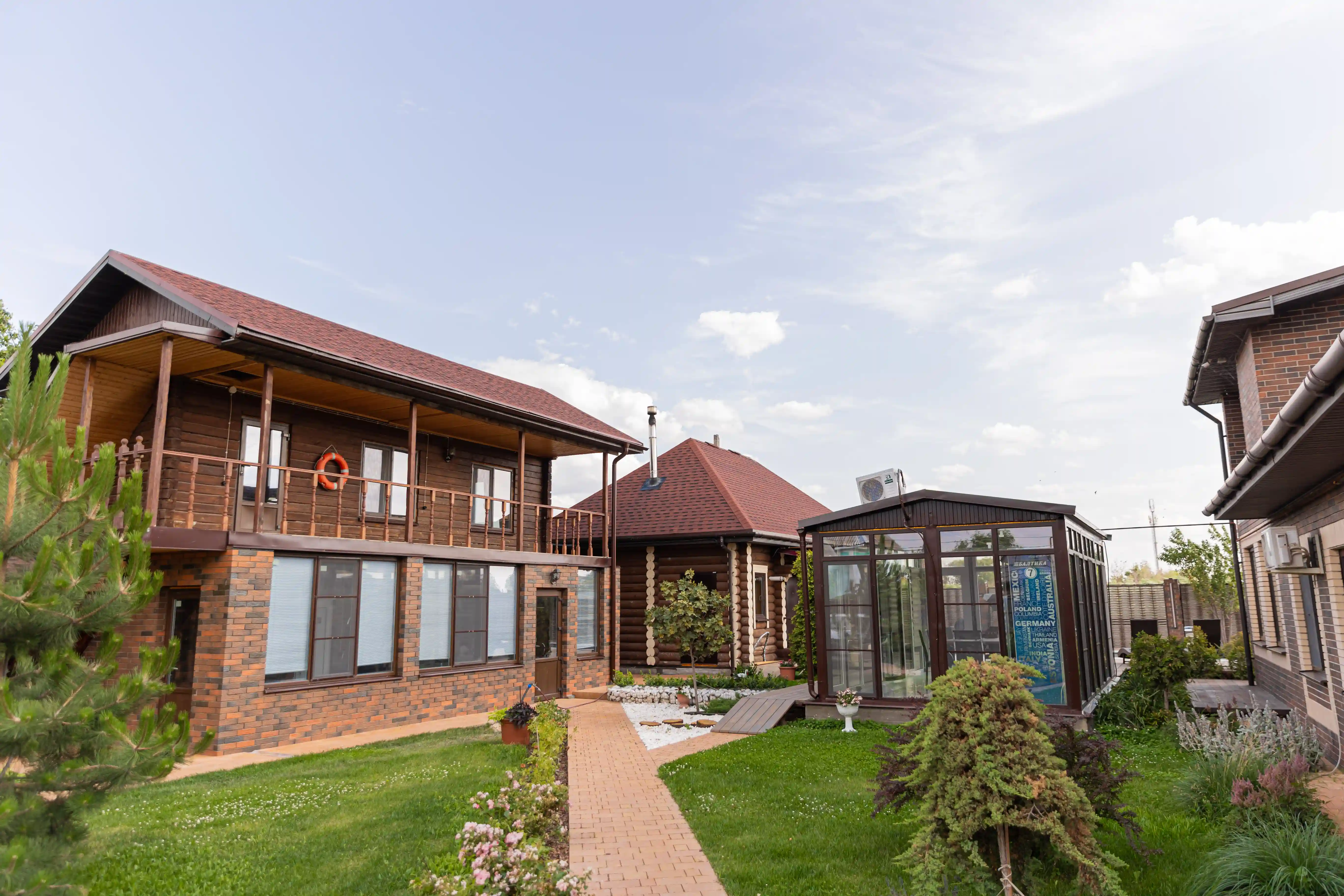 Дом Премиум Царев с участком, баней, летней кухней